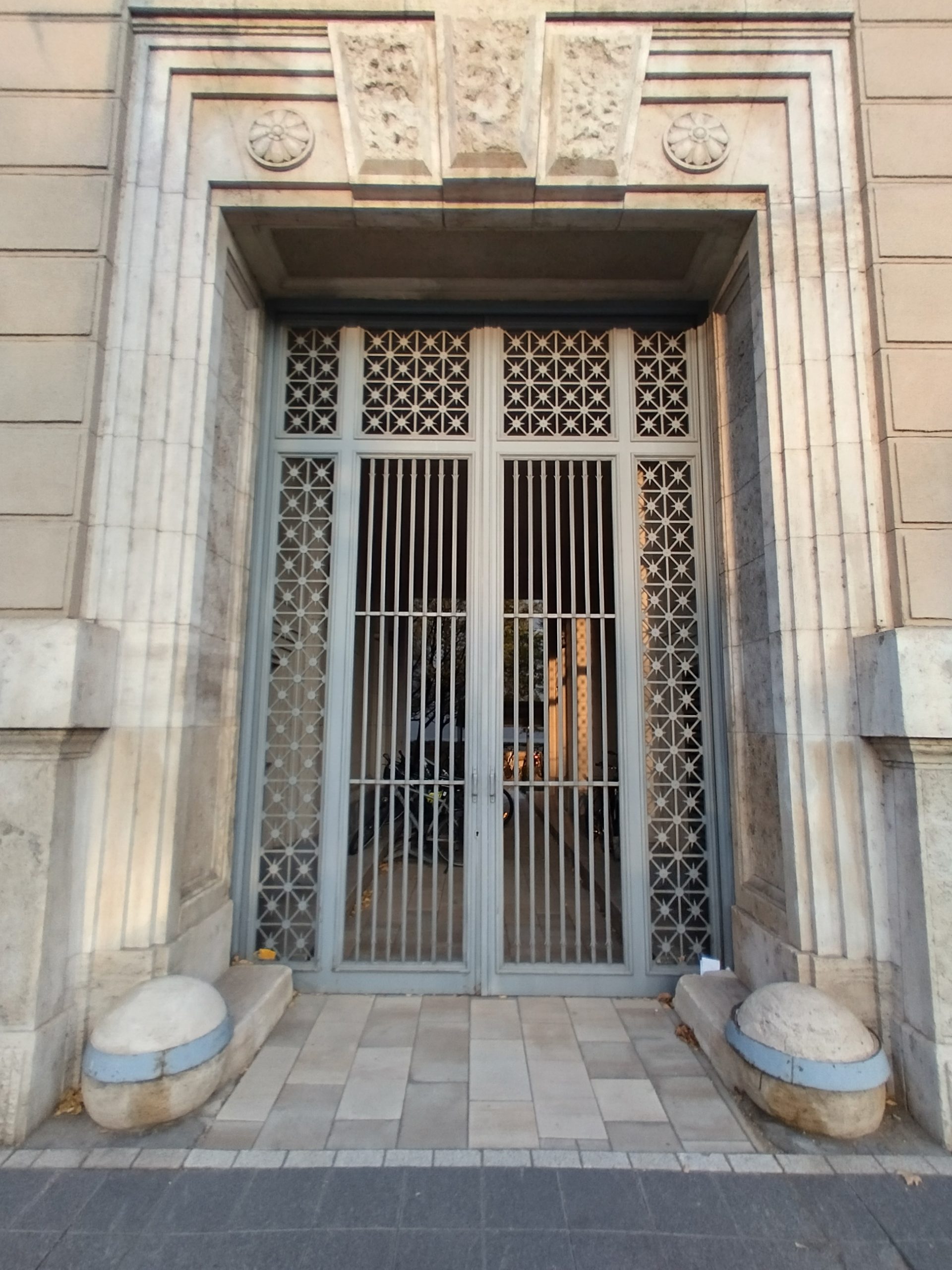 Vidékfejlesztés és art deco székház: a Hangya Szövetkezet budapesti központja